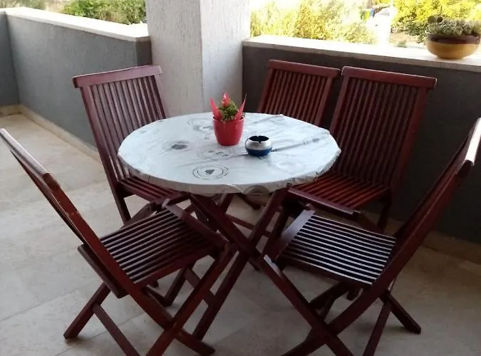 Sanda Διαμέρισμα *