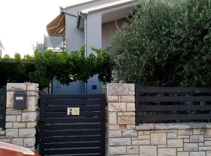 Sanda Διαμέρισμα *