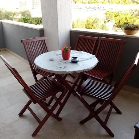 Sanda Apartment *