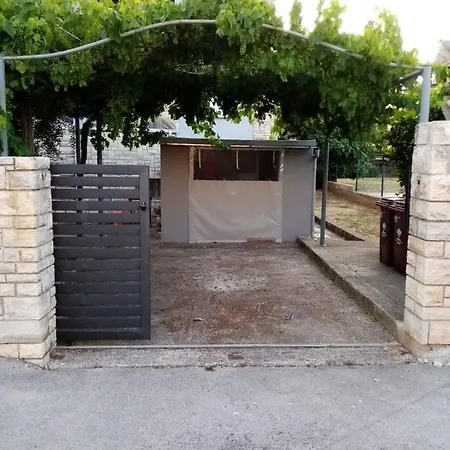 Sanda * Pula